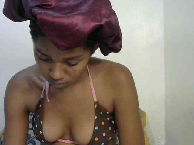 Truegirl2 webcam