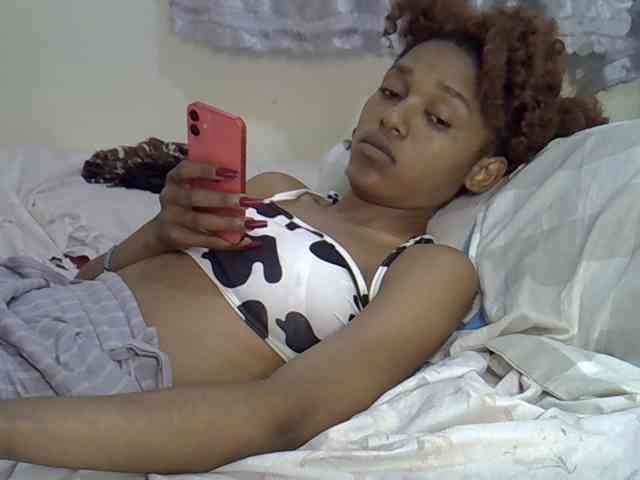 Truegirl2 webcam