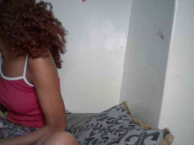 Truegirl2 webcam