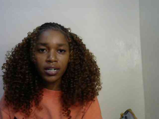 Truegirl2 webcam