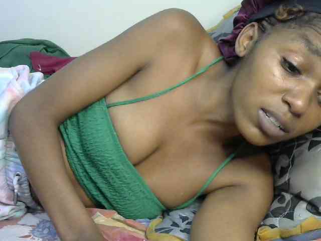 Truegirl2 webcam