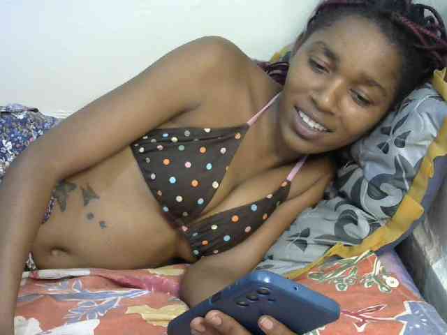 Truegirl2 webcam