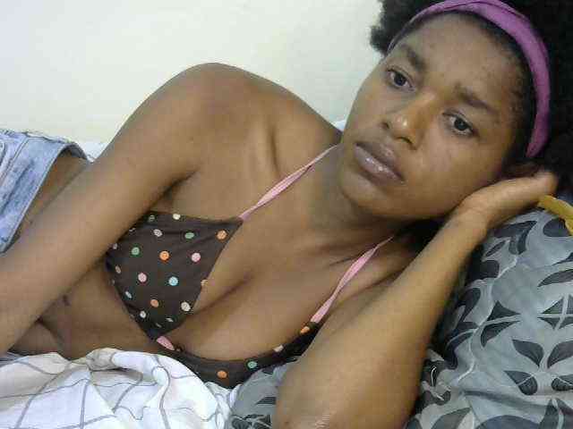 Truegirl2 webcam