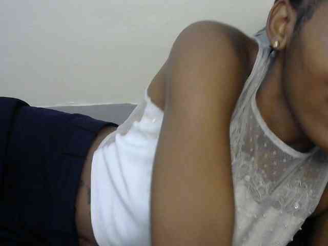 Truegirl2 webcam