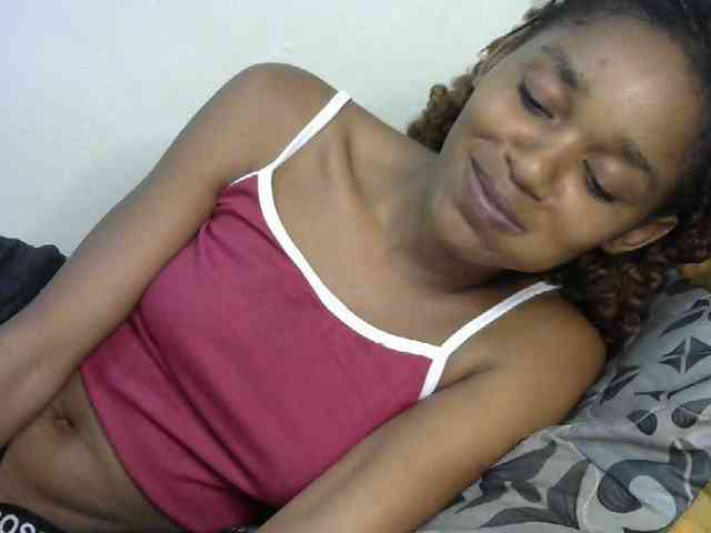 Truegirl2 webcam