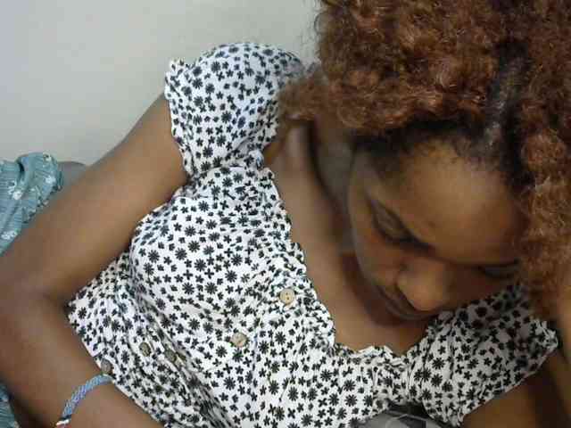 Truegirl2 webcam
