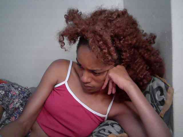Truegirl2 webcam