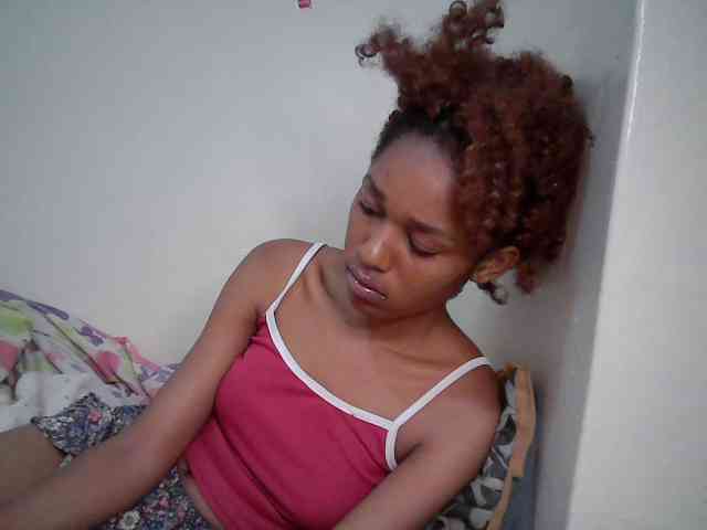 Truegirl2 webcam