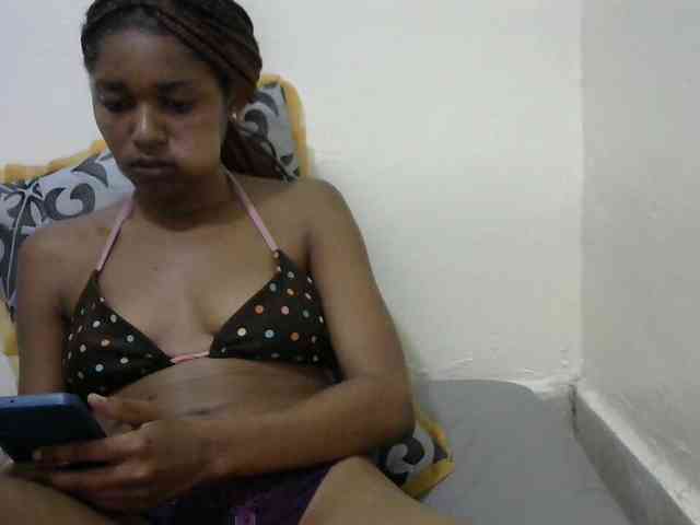 Truegirl2 webcam
