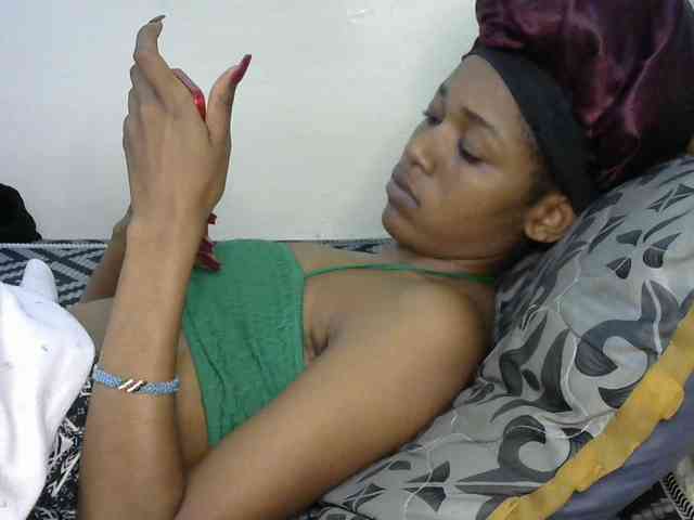Truegirl2 webcam