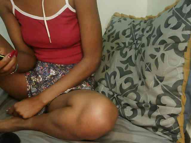 Truegirl2 webcam