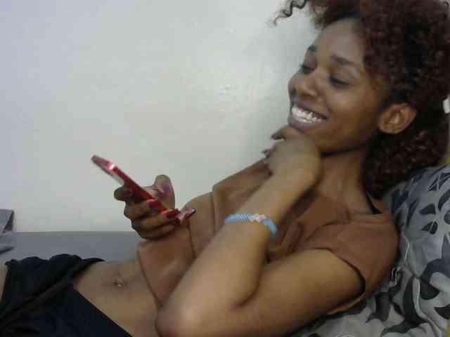 Truegirl2 webcam