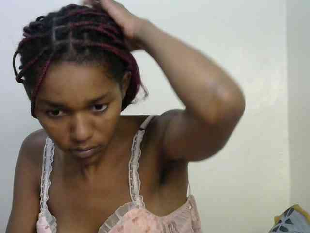 Truegirl2 webcam