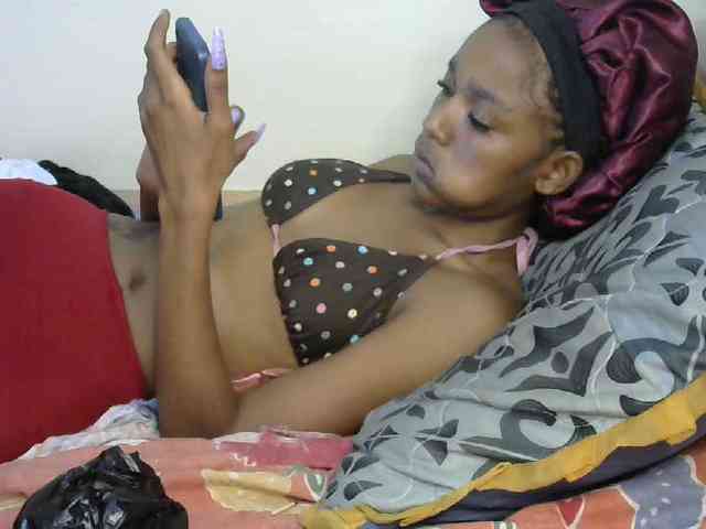 Truegirl2 webcam