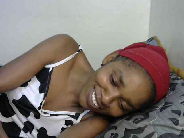 Truegirl2 webcam