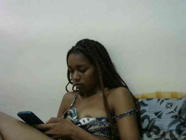 Truegirl2 webcam