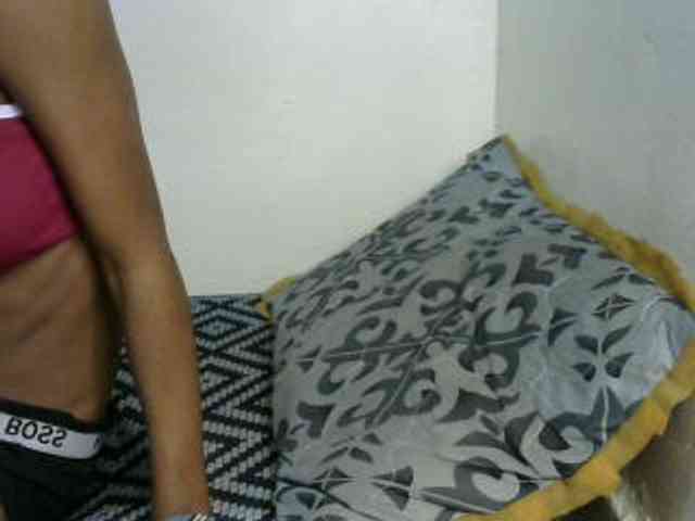 Truegirl2 webcam