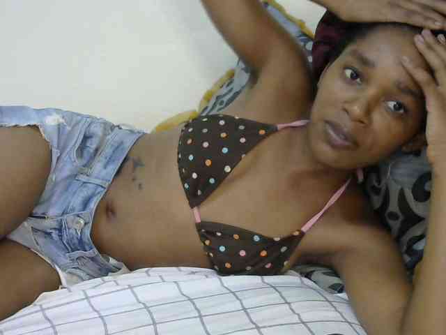 Truegirl2 webcam