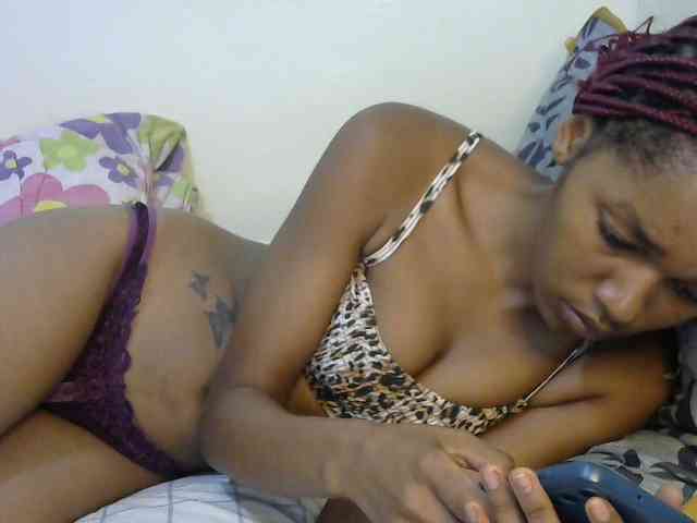 Truegirl2 webcam