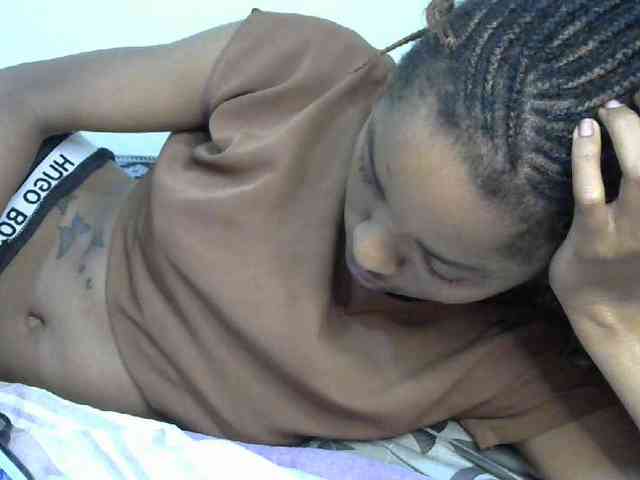 Truegirl2 webcam
