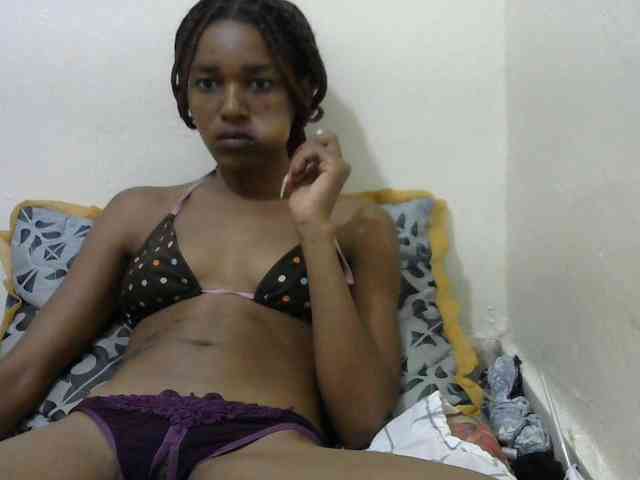 Truegirl2 webcam