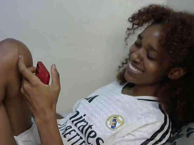 Truegirl2 webcam