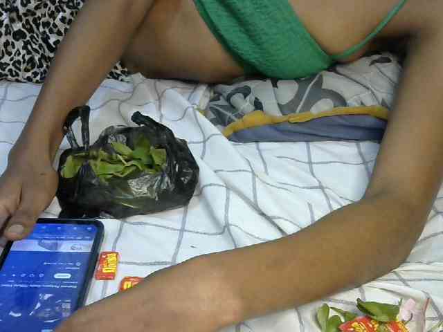 Truegirl2 webcam