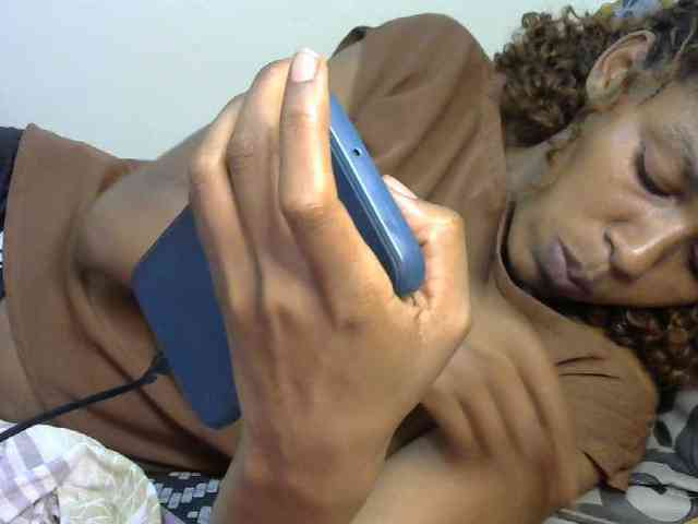 Truegirl2 webcam