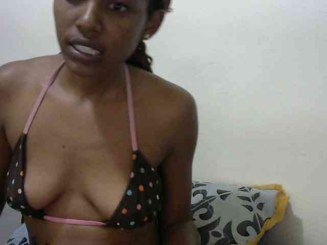 Truegirl2 webcam