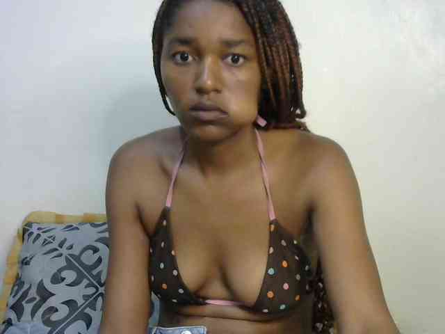 Truegirl2 webcam