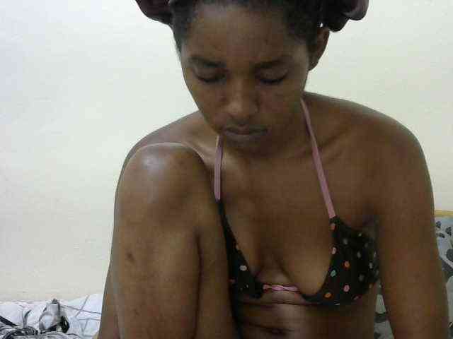 Truegirl2 webcam