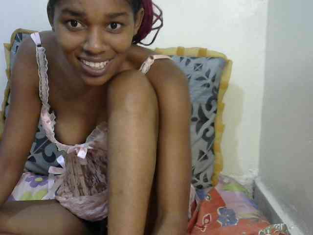 Truegirl2 webcam