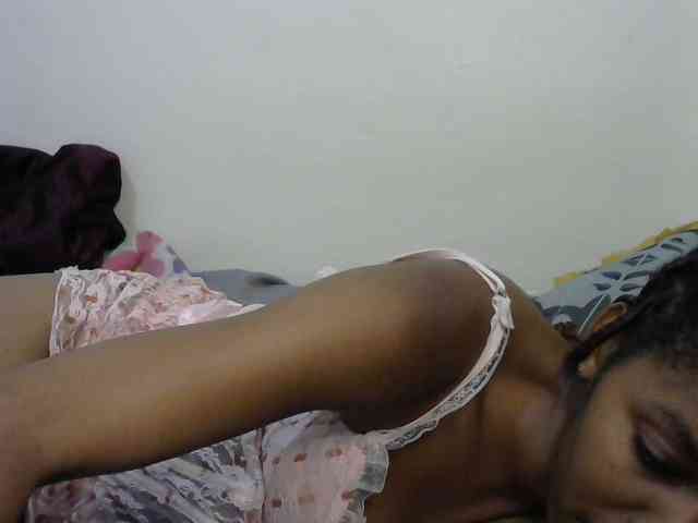 Truegirl2 webcam