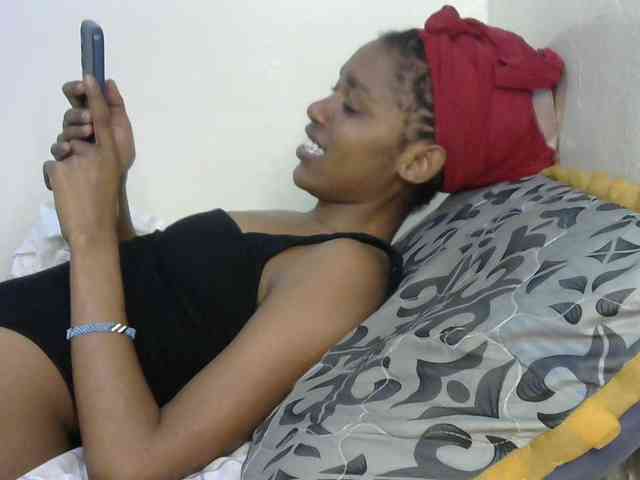 Truegirl2 webcam