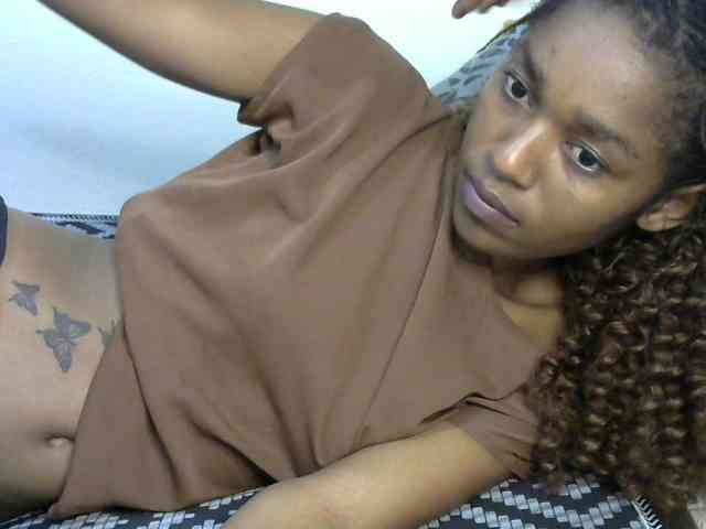 Truegirl2 webcam