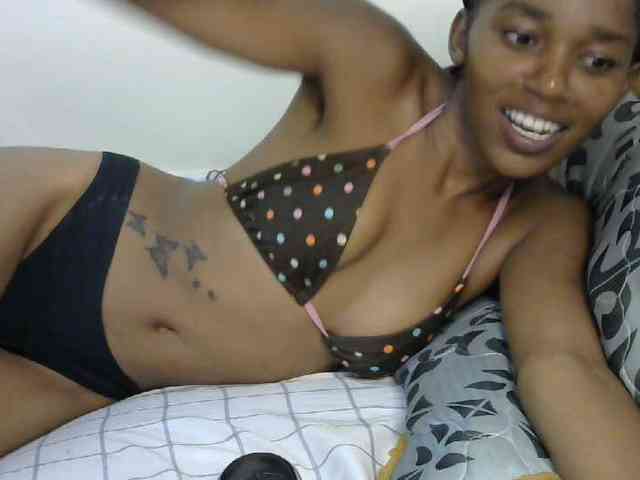 Truegirl2 webcam