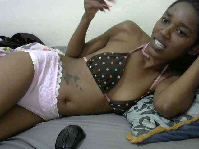 Truegirl2 webcam