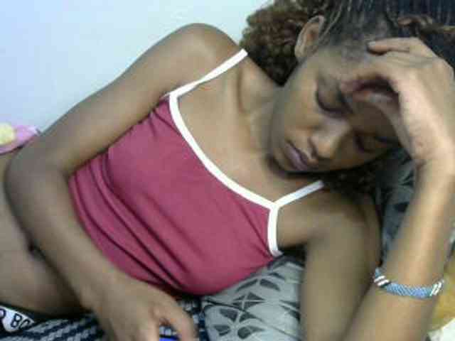 Truegirl2 webcam