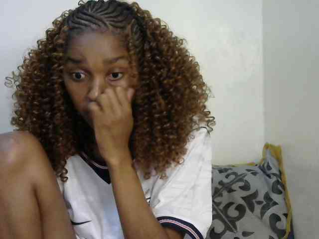 Truegirl2 webcam