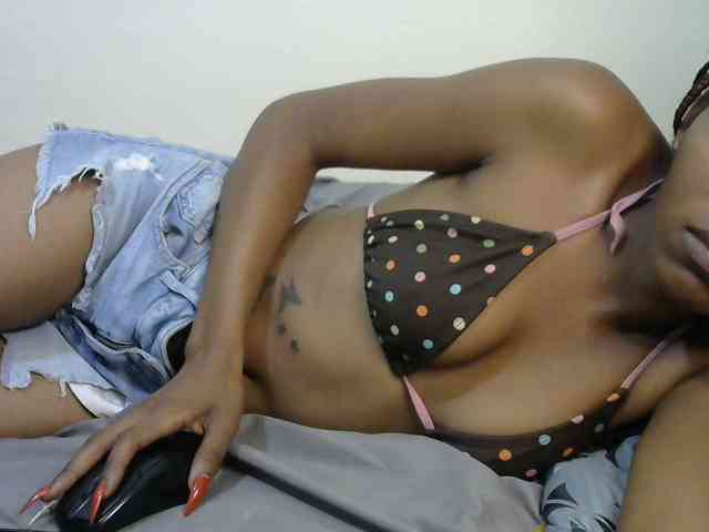 Truegirl2 webcam