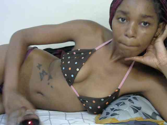 Truegirl2 webcam