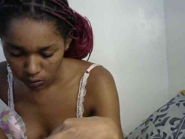 Truegirl2 webcam