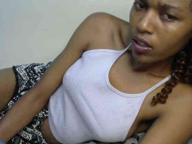 Truegirl2 webcam