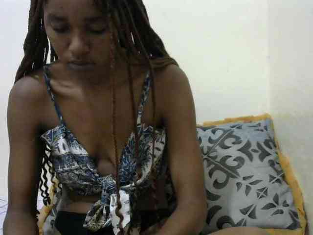 Truegirl2 webcam