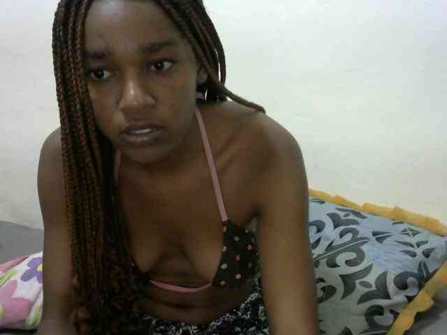 Truegirl2 webcam