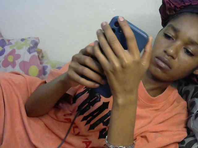 Truegirl2 webcam