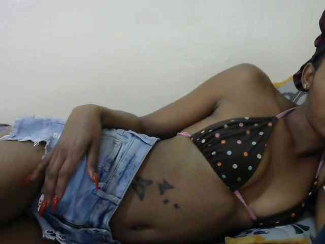 Truegirl2 webcam