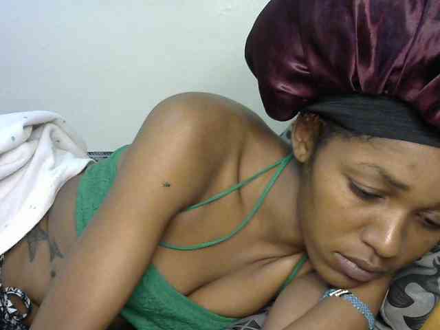 Truegirl2 webcam