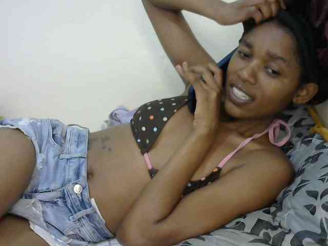 Truegirl2 webcam