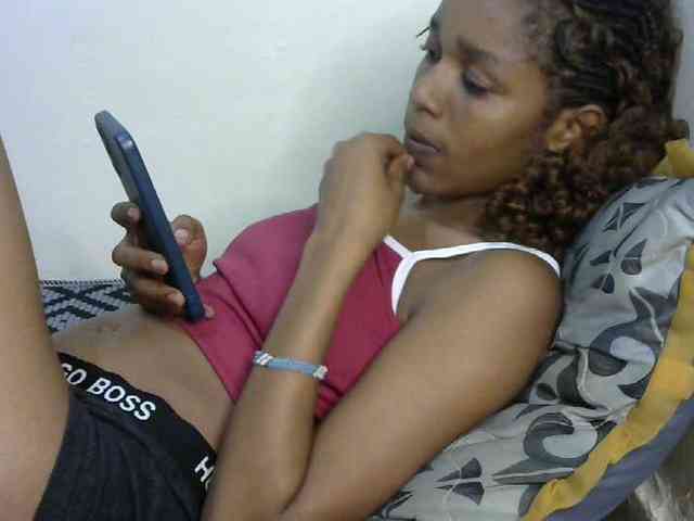 Truegirl2 webcam